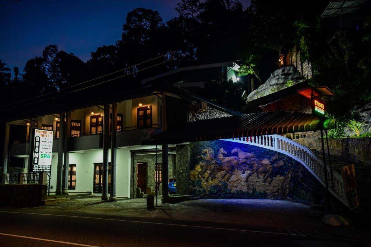 Gelioya Kandy Paradise Hotel & Spa מראה חיצוני תמונה
